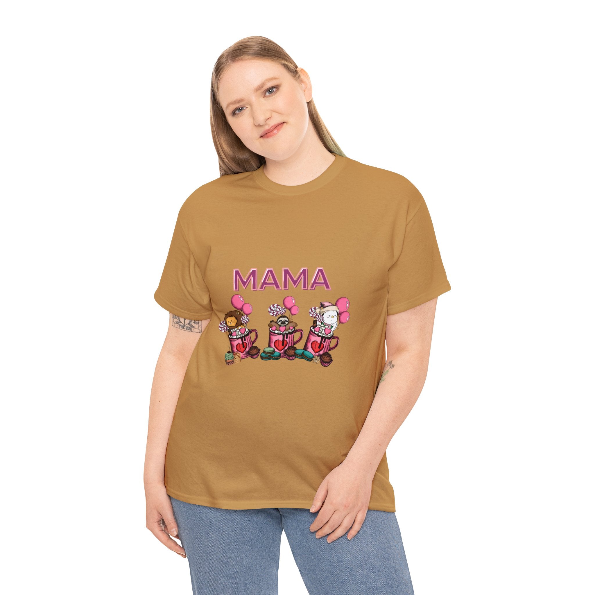 Chic Mama T-Shirt: Stylish Motherhood Statement Tee